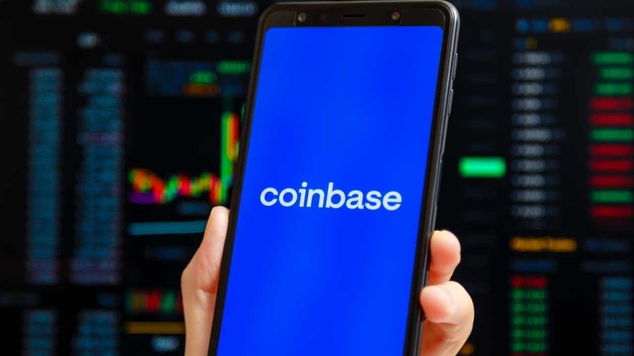 Coinbase Gives Platforms 24/7 USDC Settlements—Faster, Cheaper, Borderless