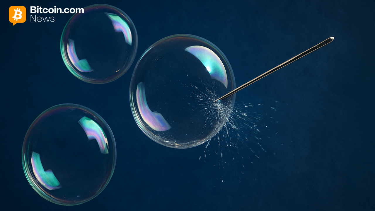 Weekly Roundup: Crypto Market Loses $280B, Bitcoin Risks Drop Toward $89K